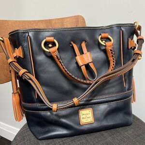 New Dooney & Bourke Buckley Navy and Tan Leather Tote